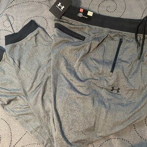 UNDER ARMOUR TECH HEATHER GRAY BLACK SWEATPANTS JOGGERS SIZE 3XLT OR 3XL MEN $79